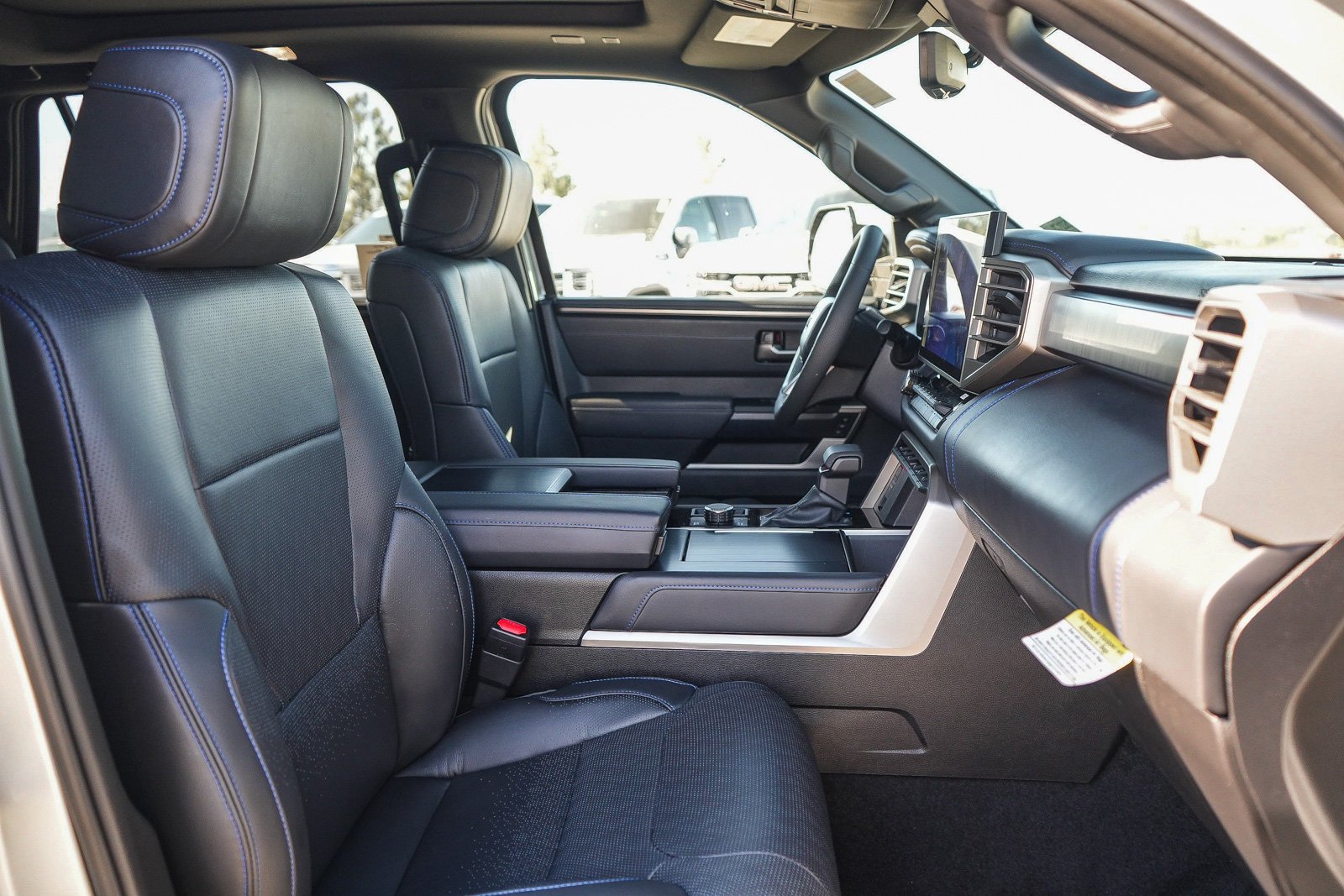 2026 Toyota Sequoia Platinum - Photo 22