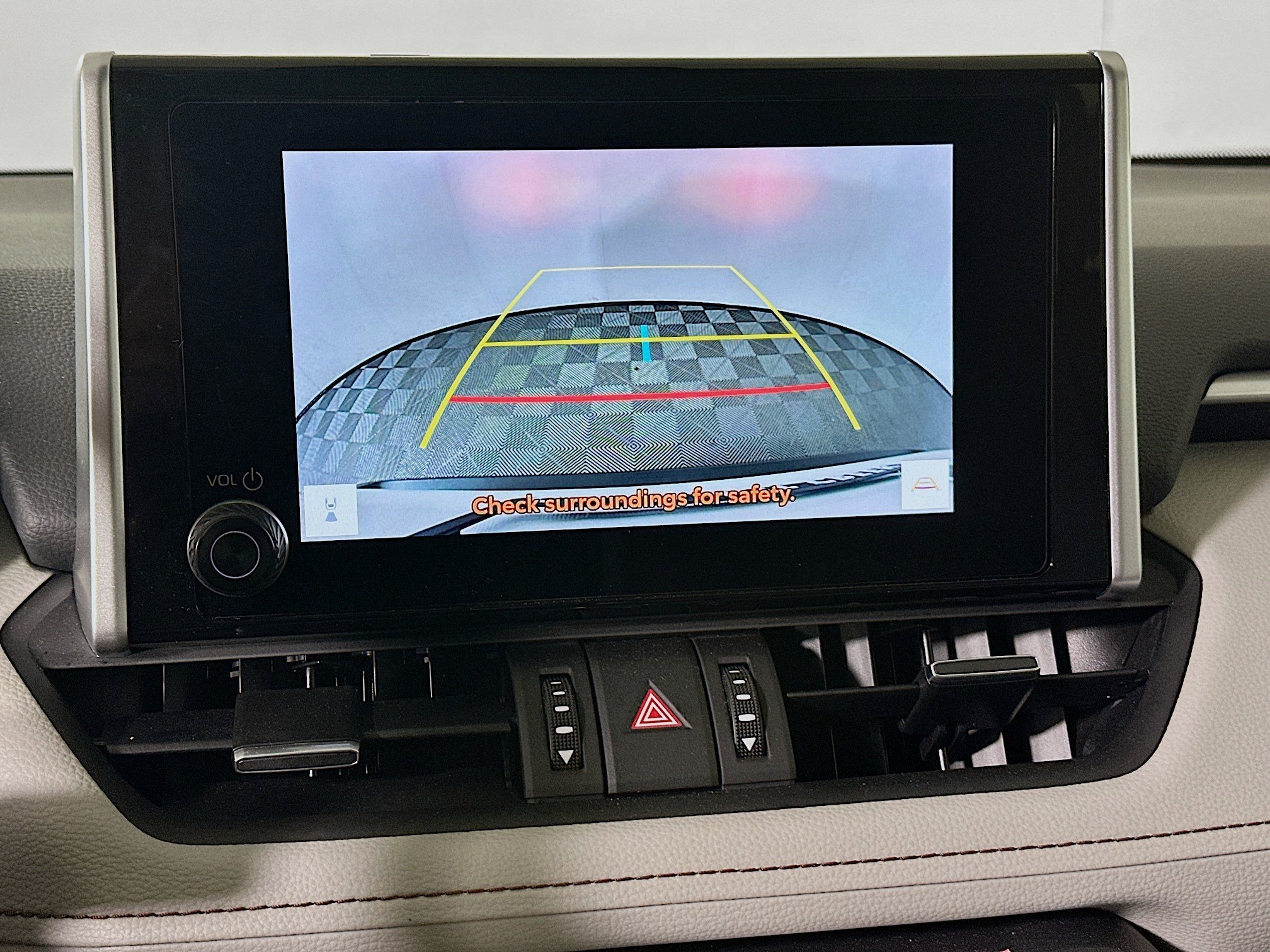 Used 2024 Pearl Toyota XLE Premium image 25