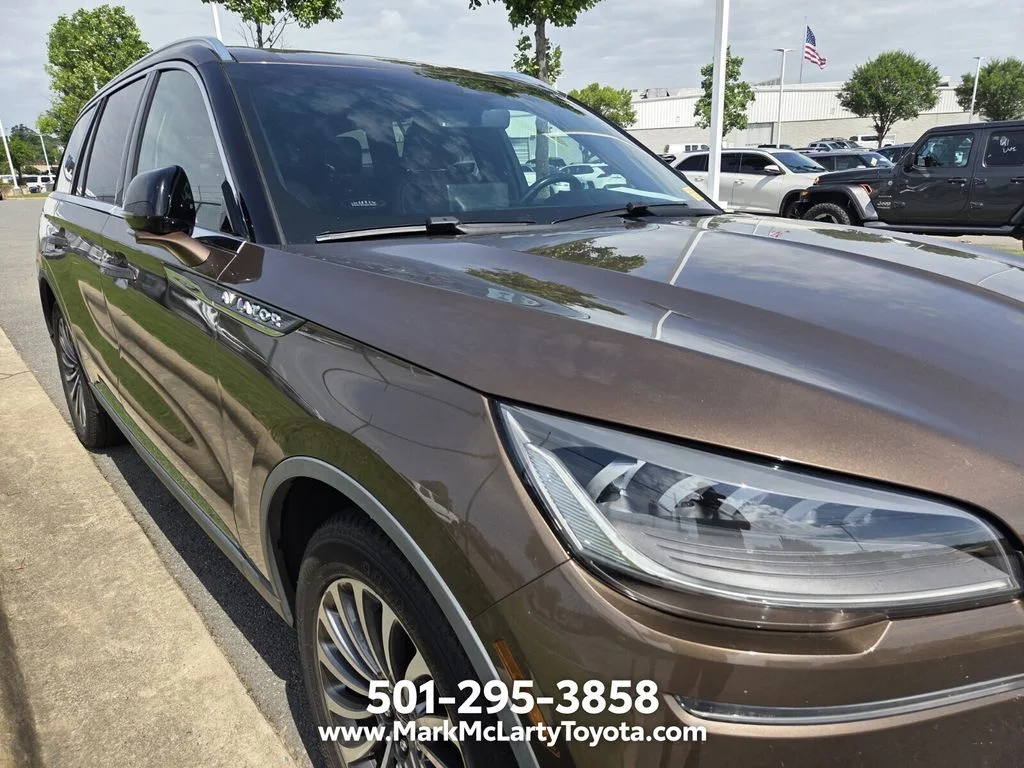 Used 2022 Brown Lincoln Reserve image 3