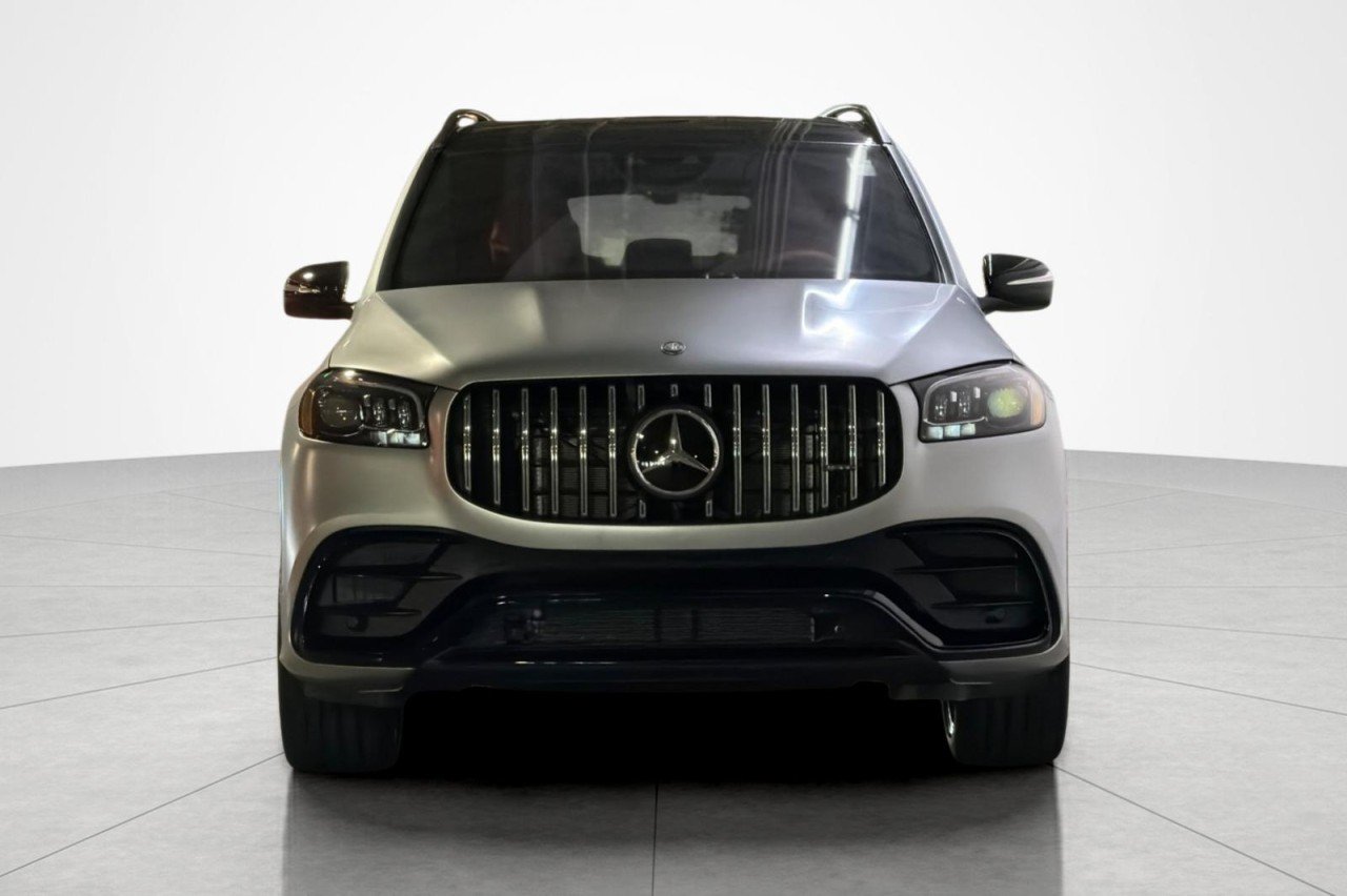 New 2026 MANUFAKTUR Signature Cirrus Silver Magno Mercedes-Benz AMG® GLS 63 4MATIC+ SUV image 8