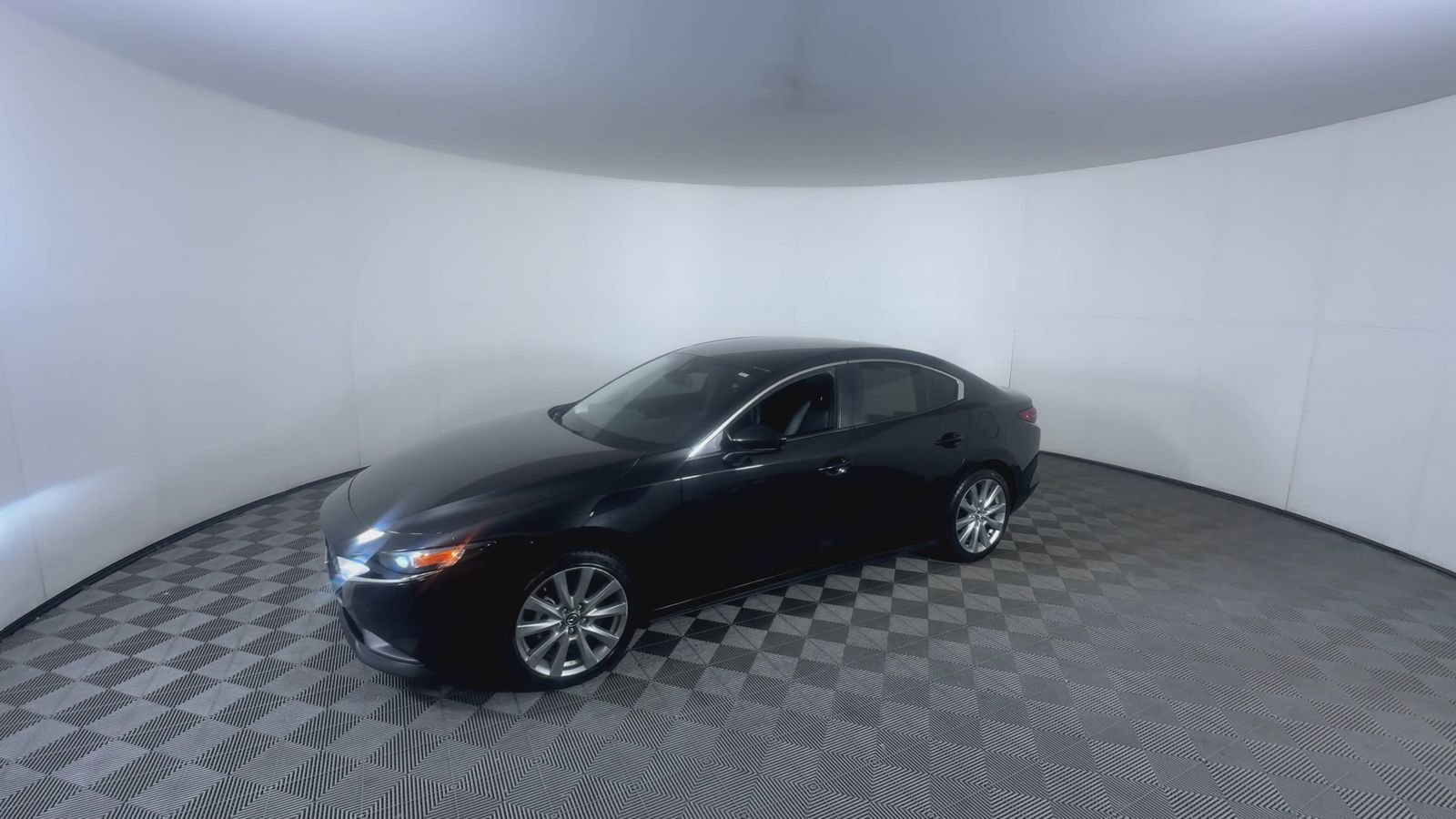 Used 2021 Jet Black Mica Mazda Select image 4