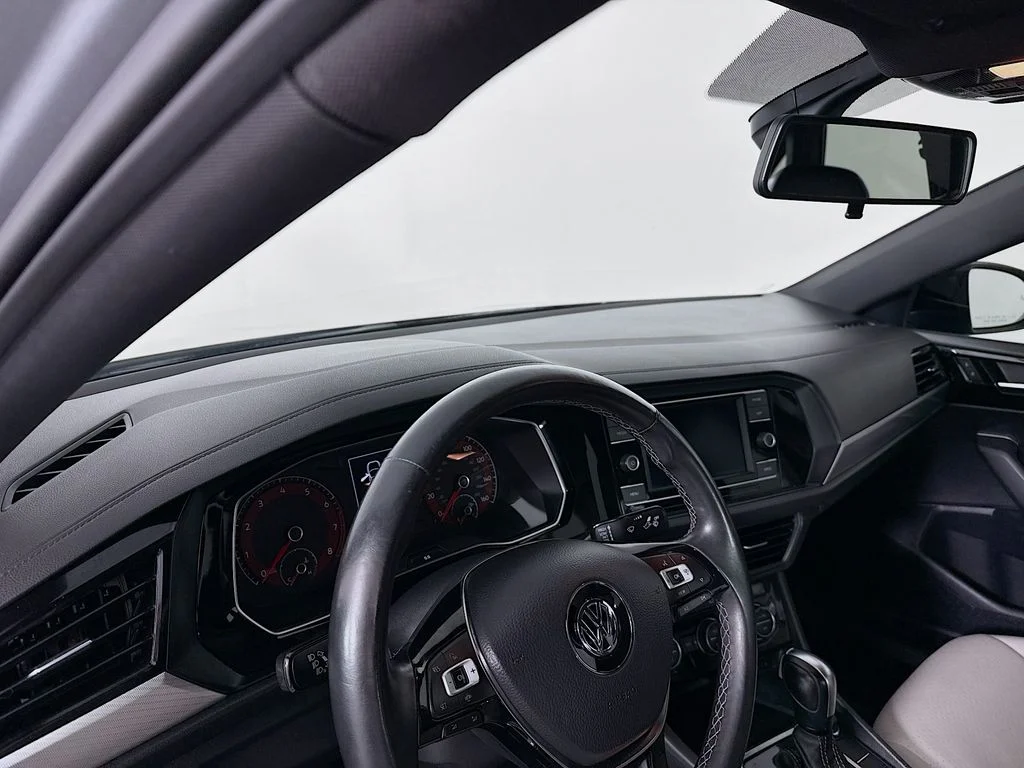 Used 2021 Pyrite Silver Metallic Volkswagen R-Line image 4