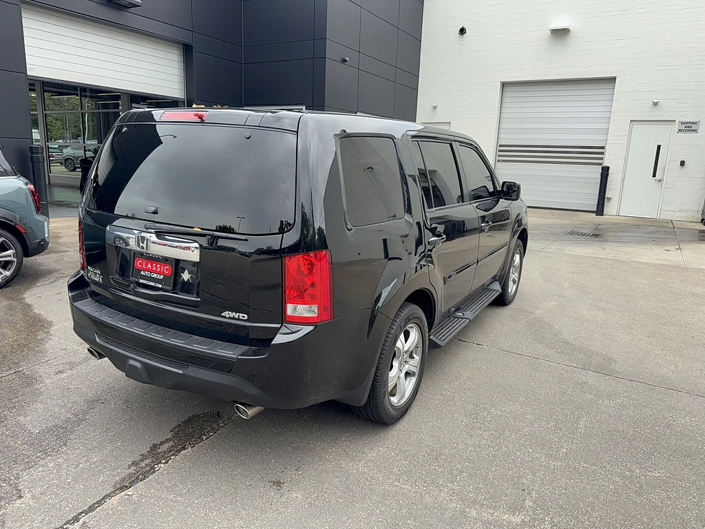Used 2015 Crystal Black Pearl Honda EX image 3