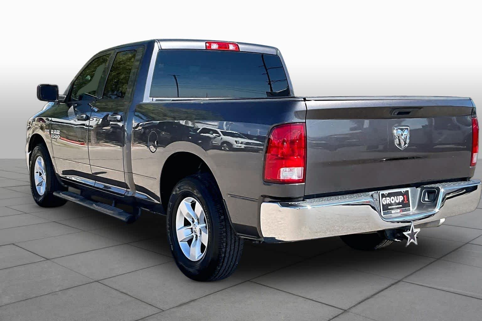 Used 2019 Granite Crystal Metallic Clearcoat Ram Tradesman image 11