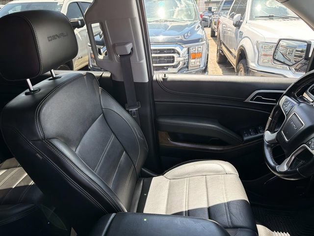 Used 2018 WHITE FROST TRICOAT GMC Denali image 14