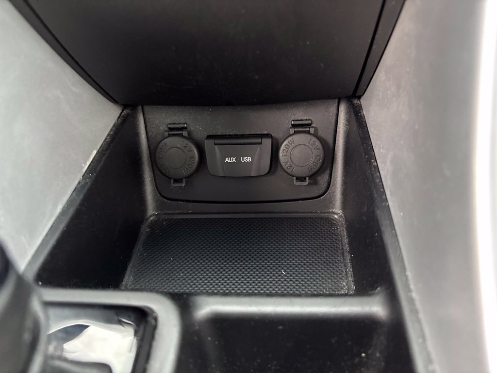 Used 2014 Blue Hyundai GLS image 20