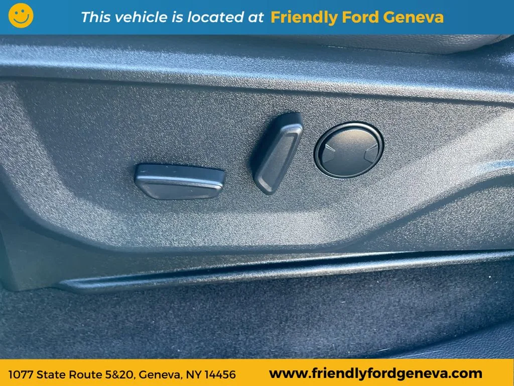 Used 2025 Blue Ford Lariat image 15