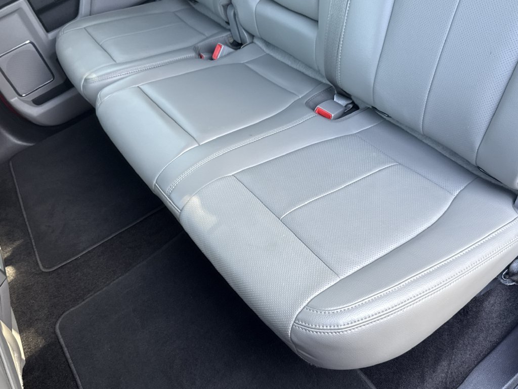 Used 2018 Ruby Red Metallic Ford Lariat image 28