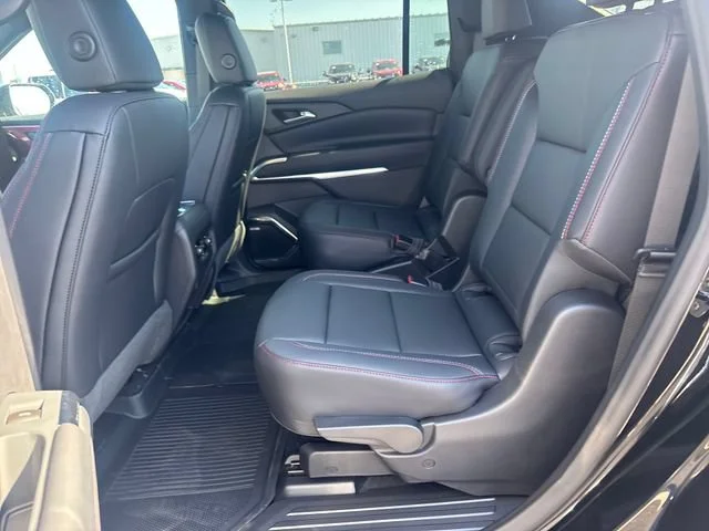 2026 Chevrolet Traverse Z71 - Photo 25