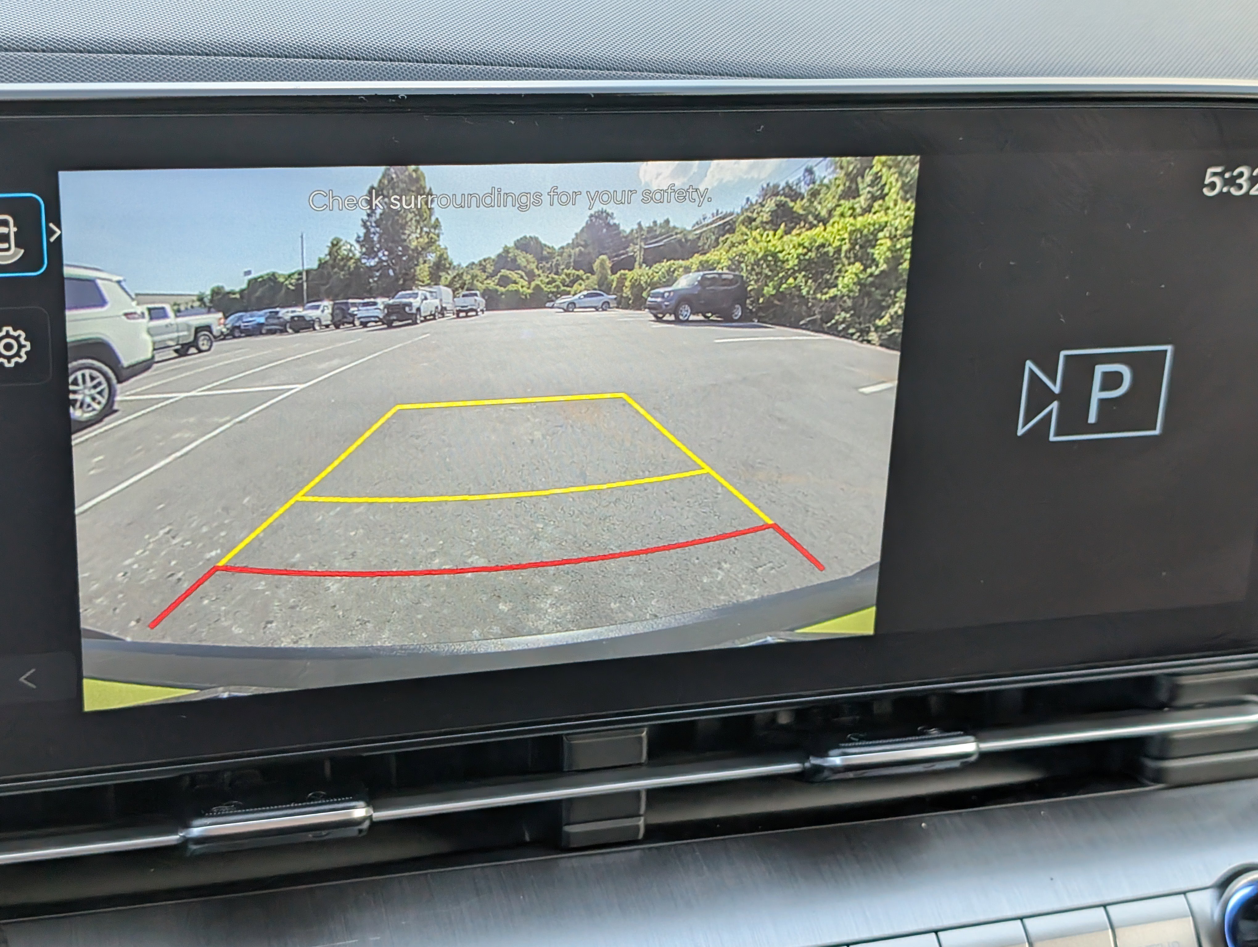 Used 2025 Neoteric Yellow Hyundai SEL image 18