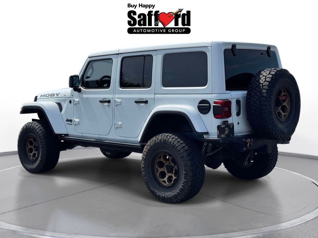 Used 2019 White Jeep Unlimited Sahara image 5