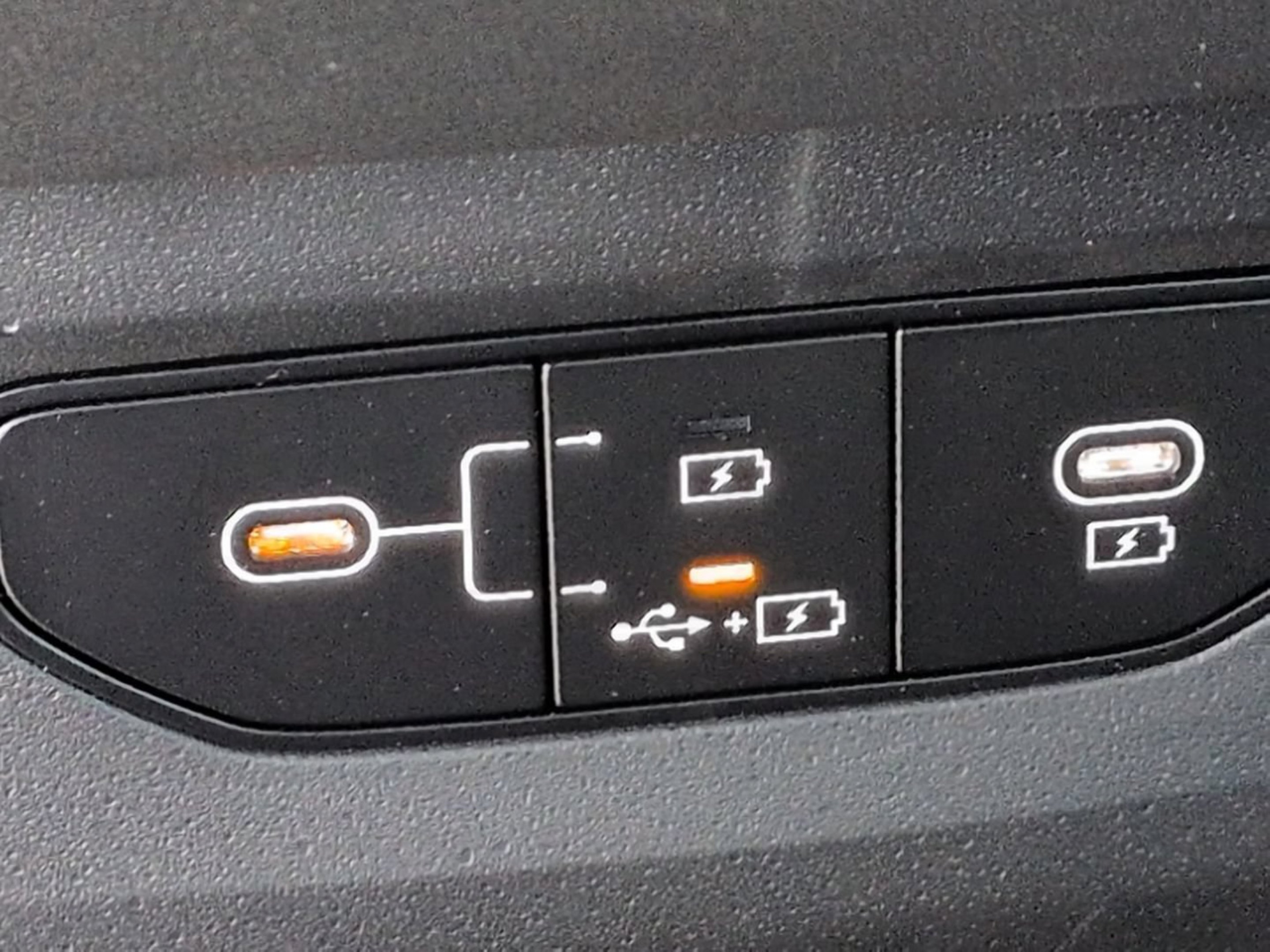 New 2026 Glacial White Pearl Kia Light Long Range image 18