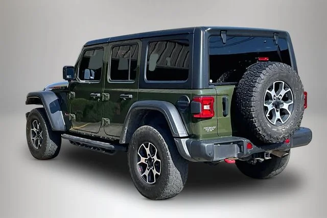 Used 2021 Green Jeep Unlimited Rubicon image 4