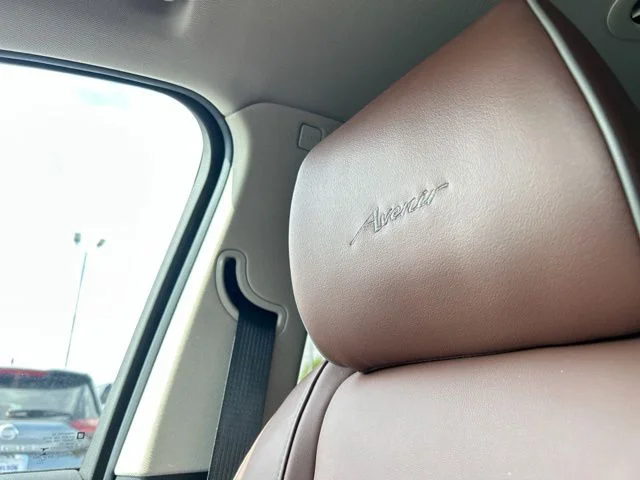 Used 2020 White Buick Avenir image 56