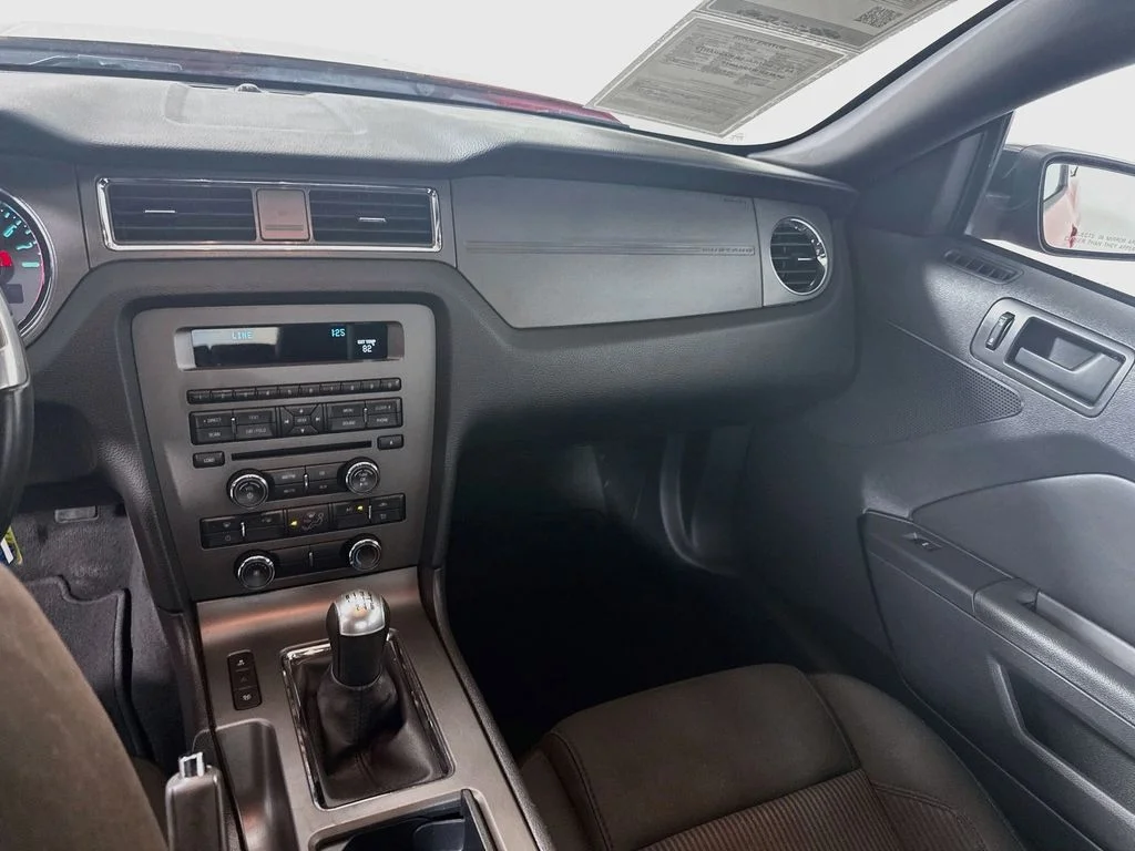 Used 2014 Race Red Ford V6 image 20