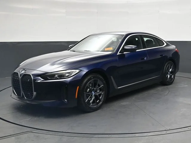 Used 2023 Blue BMW eDrive35 image 10