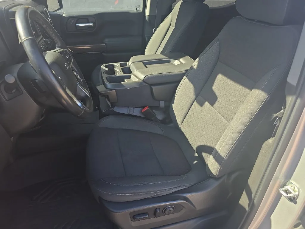 2021 Chevrolet Silverado 1500 RST - Photo 20