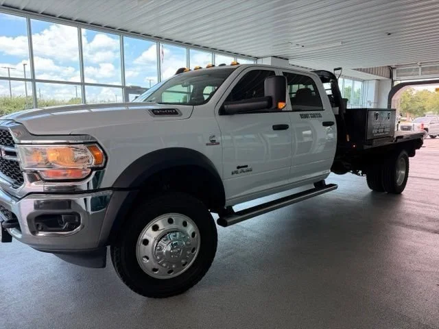 Used 2019 Bright White Cl Ram Tradesman image 2