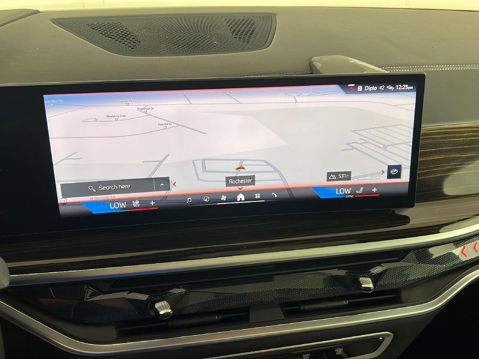 New 2026 Alpine White BMW xDrive40i image 17