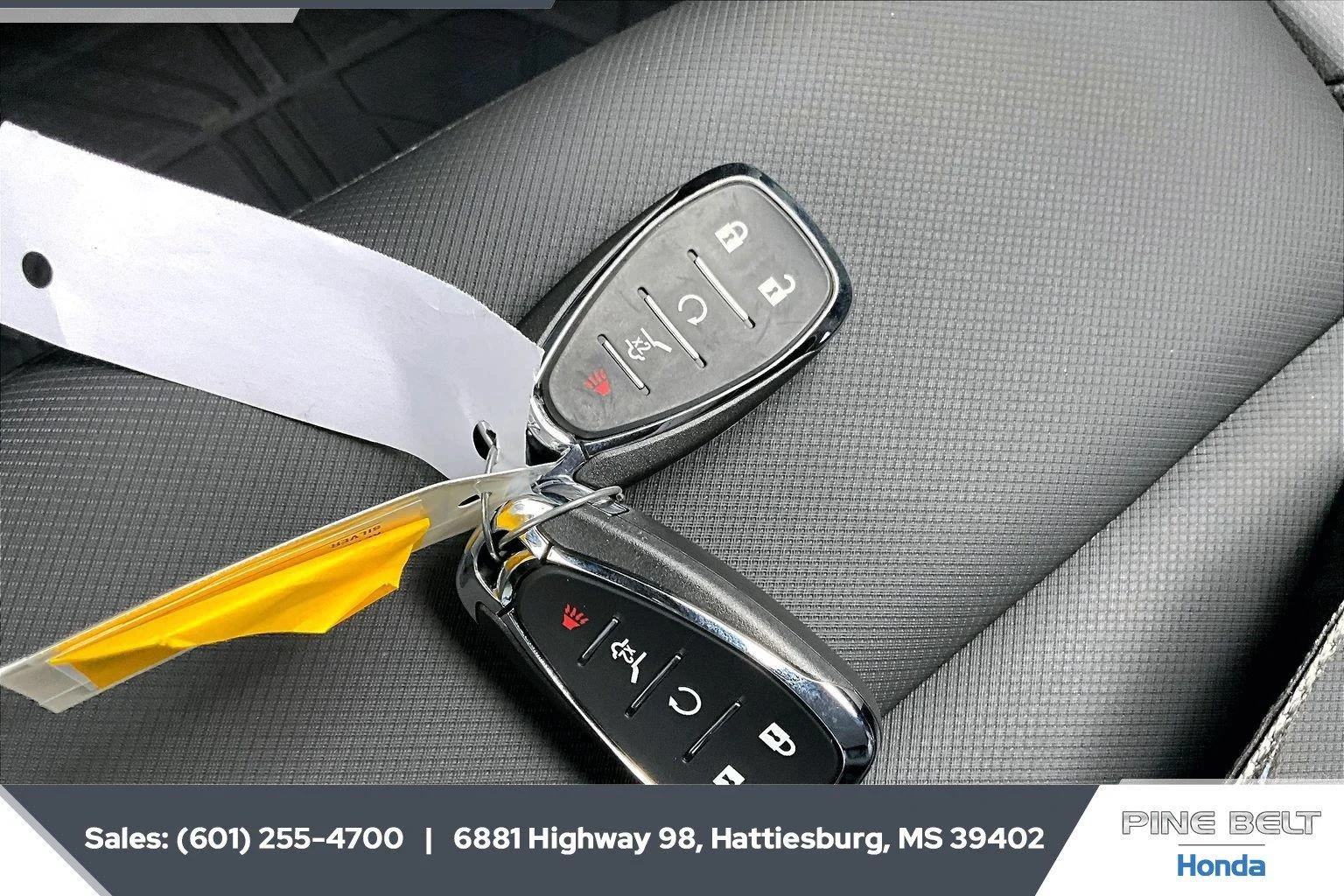 Used 2025 Sterling Gray Metallic Chevrolet RS image 9