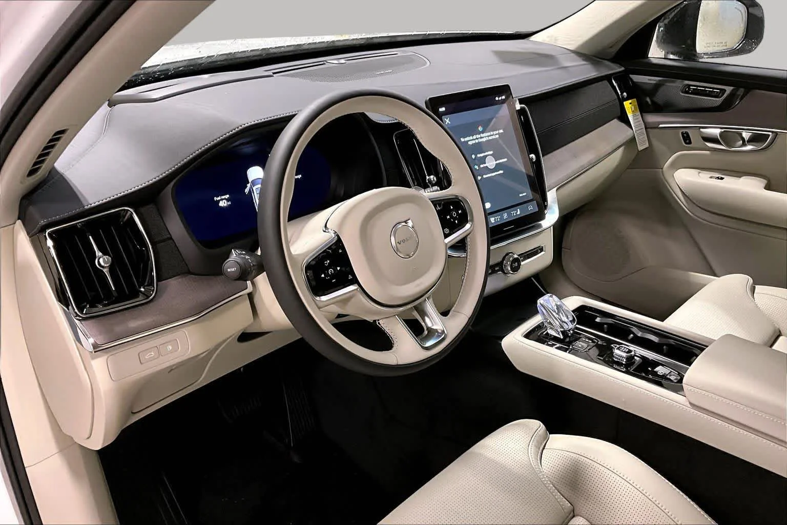 New 2026 Crystal White Volvo Ultra image 9