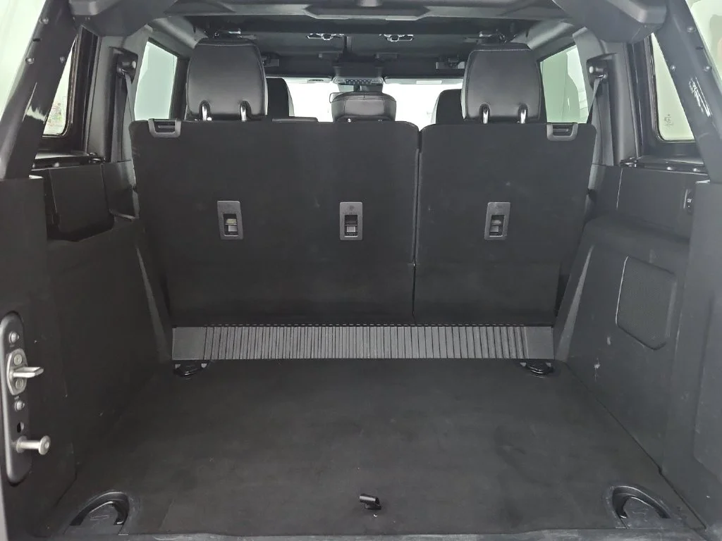 Used 2023 Gray Ford Wildtrak image 34