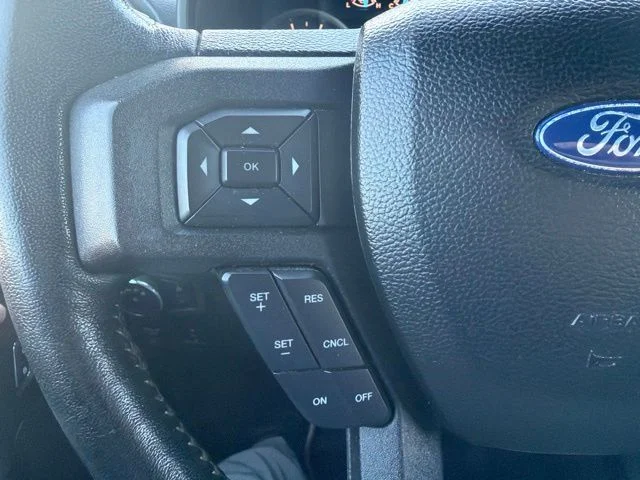Used 2018 Lightning Blue Ford XLT image 20