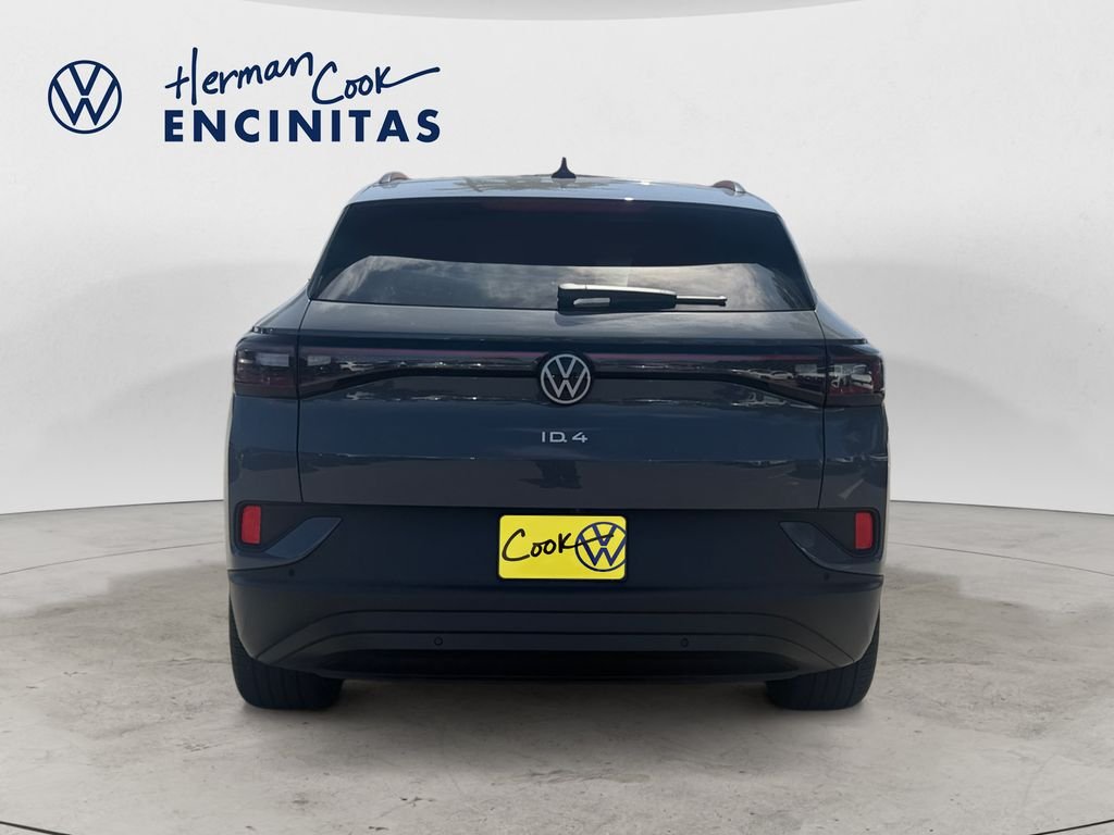 Certified Used 2023 Black Volkswagen Pro S image 4