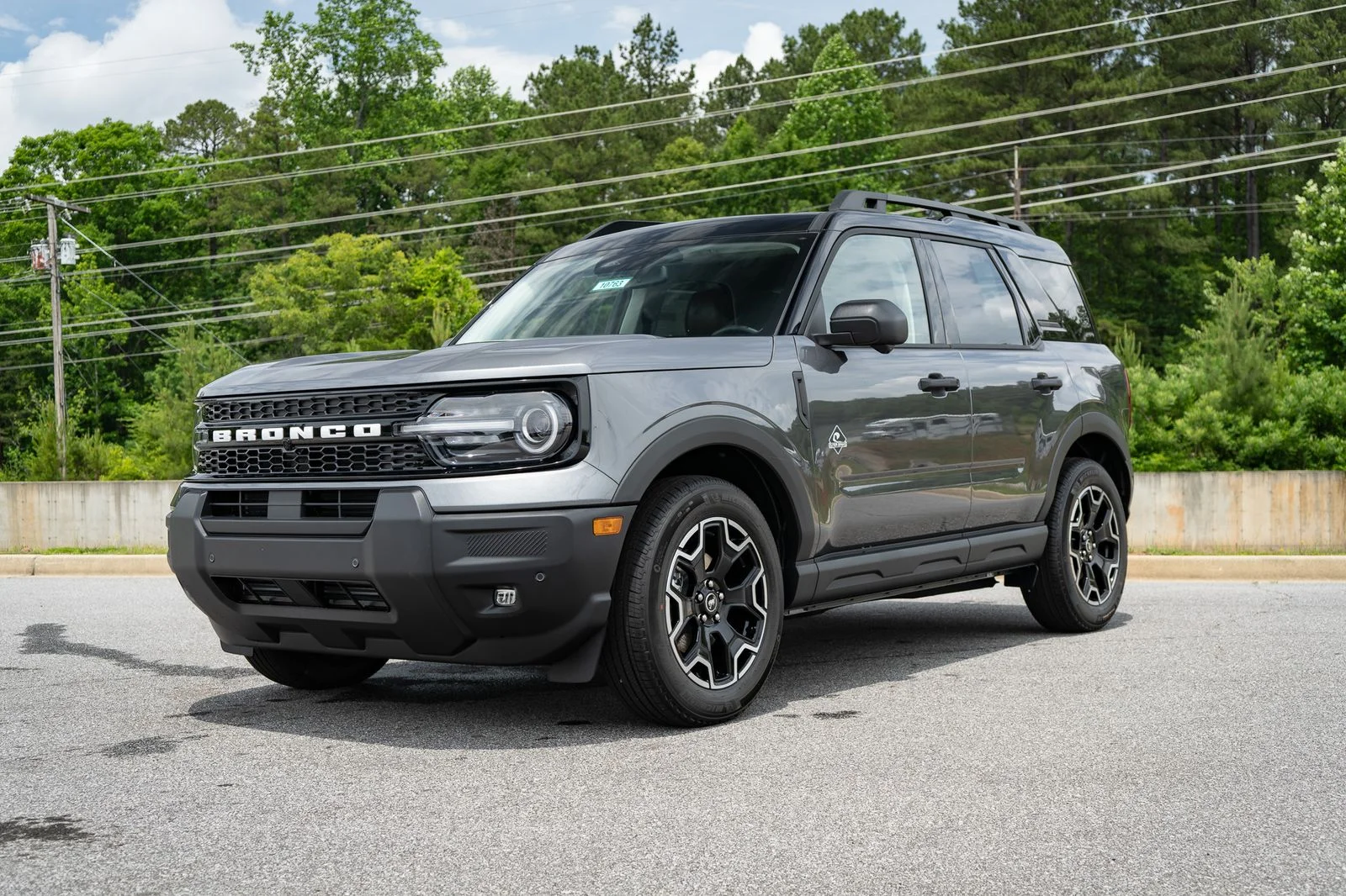 New 2026 Carbonized Gray Metallic Ford Outer Banks® image 3
