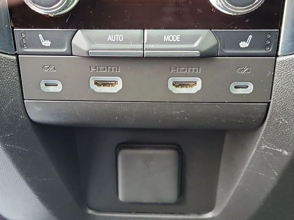 Used 2024 Black GMC Denali image 16