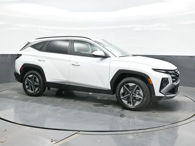 New 2026 White Hyundai SEL image 7
