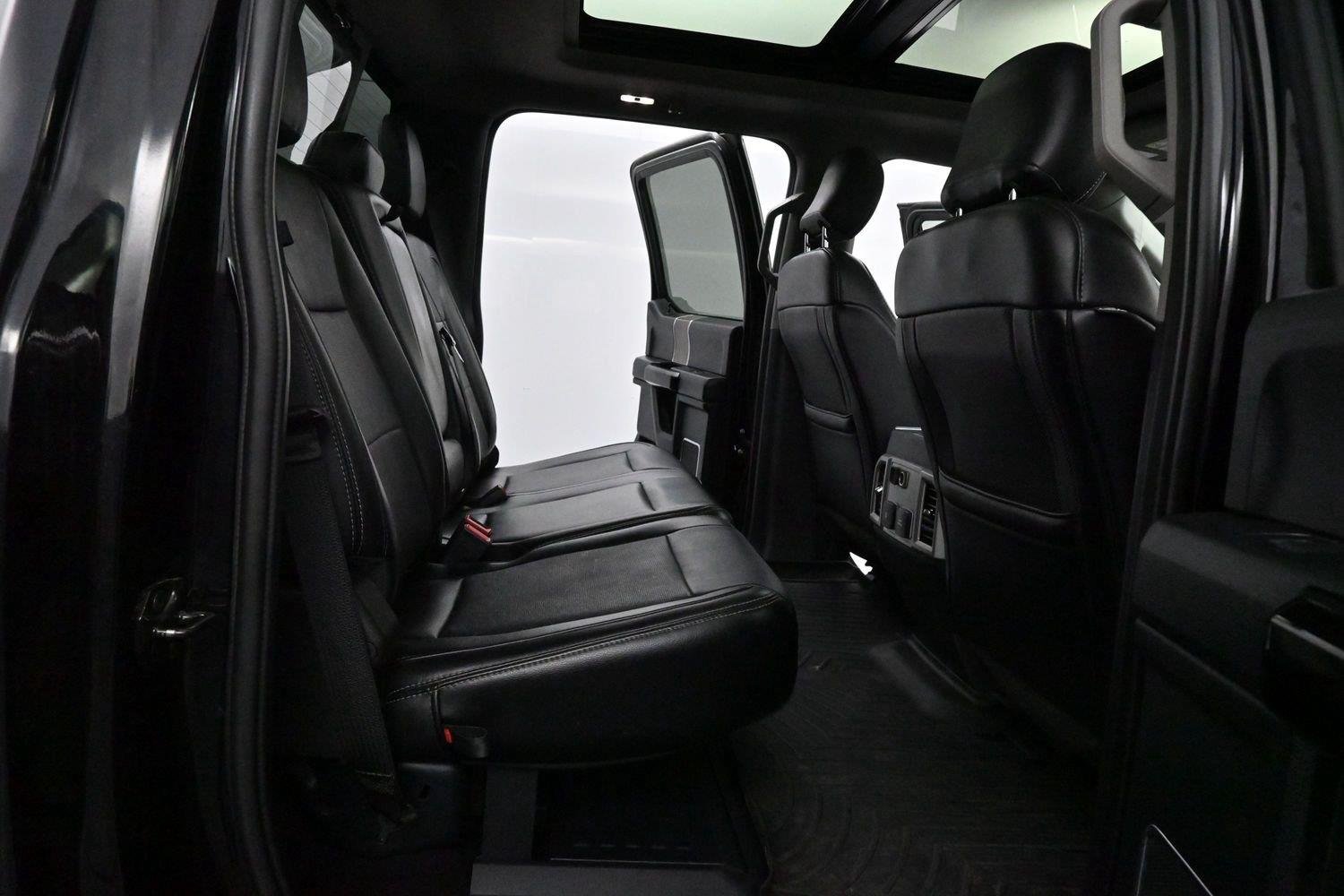 Used 2019 Agate Black Ford LARIAT image 37