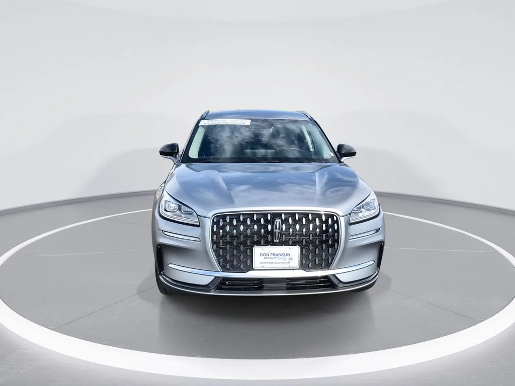 Used 2023 Silver Lincoln Reserve image 3