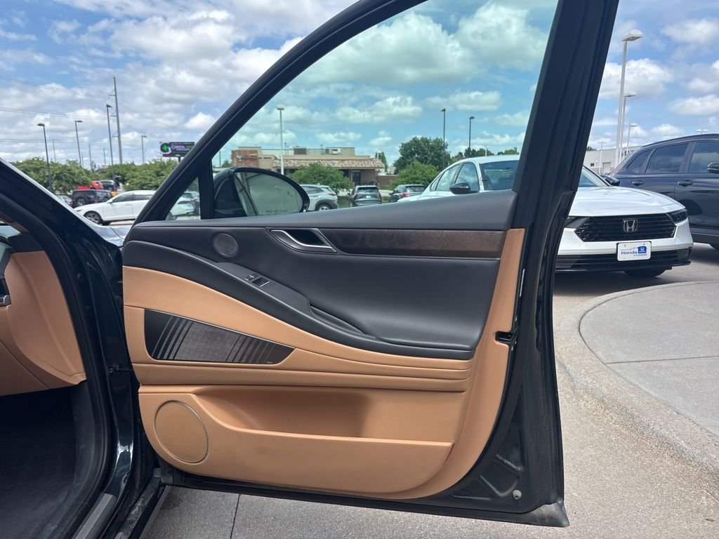 Used 2021 Tasman Blue Genesis 3.5T AWD image 24