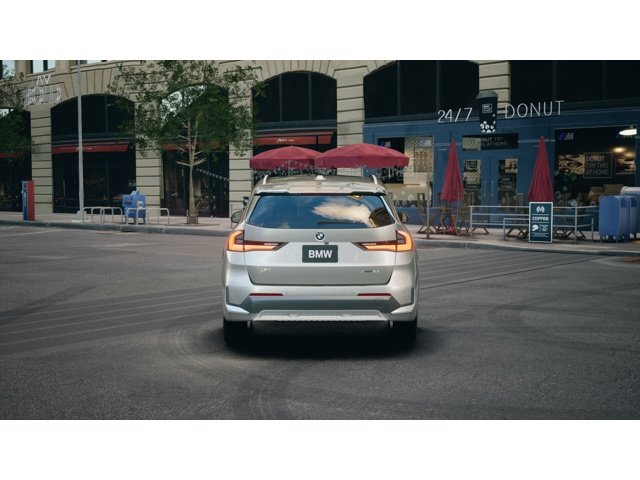 New 2026 Space Silver Metallic BMW X1 28i image 5