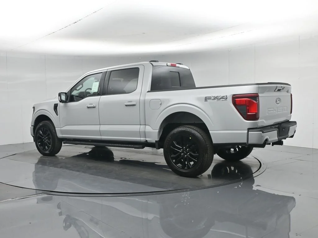 New 2026 Avalanche Ford XLT image 6