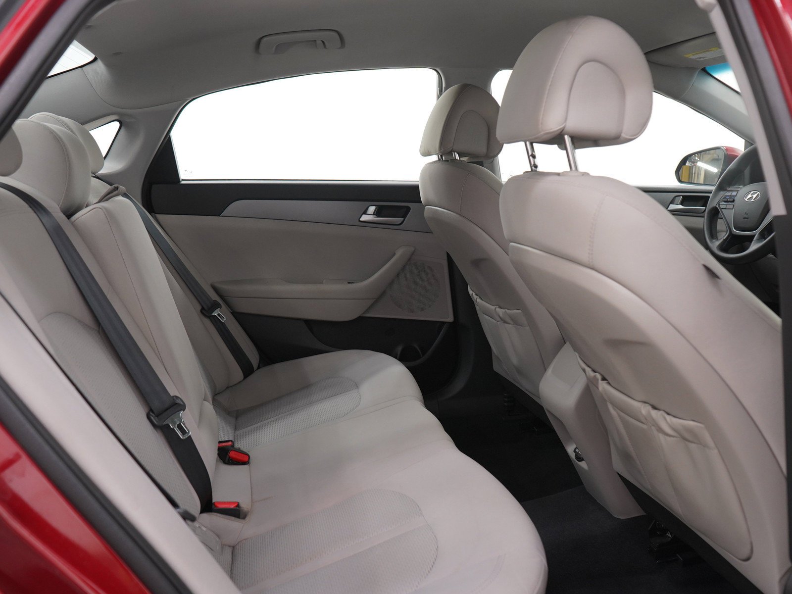 2016 Hyundai Sonata SE - Photo 13