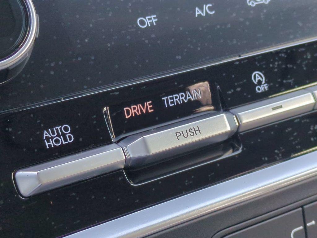 New 2027 Blue Hyundai XRT AWD image 32
