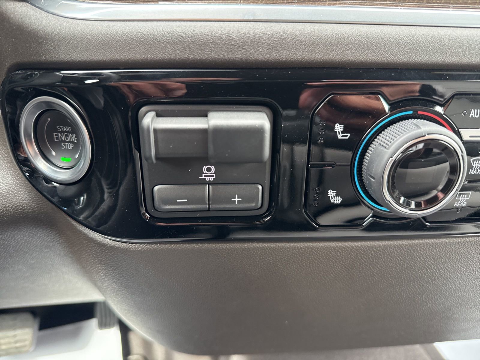 2025 Chevrolet Silverado 2500 HD LT - Photo 22