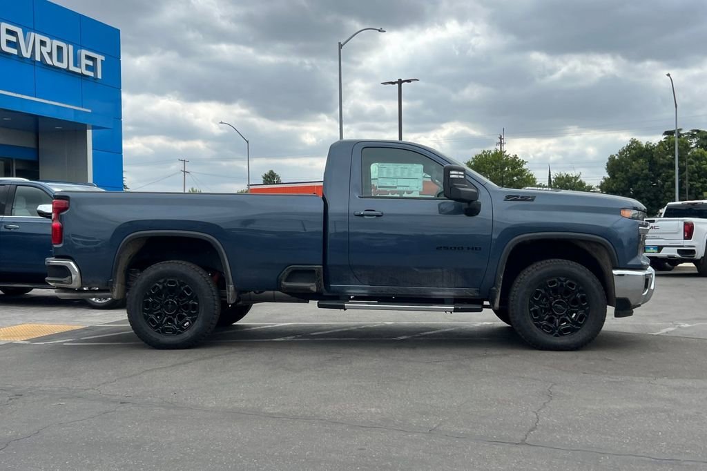 2025 Chevrolet Silverado 2500 HD LT - Photo 5