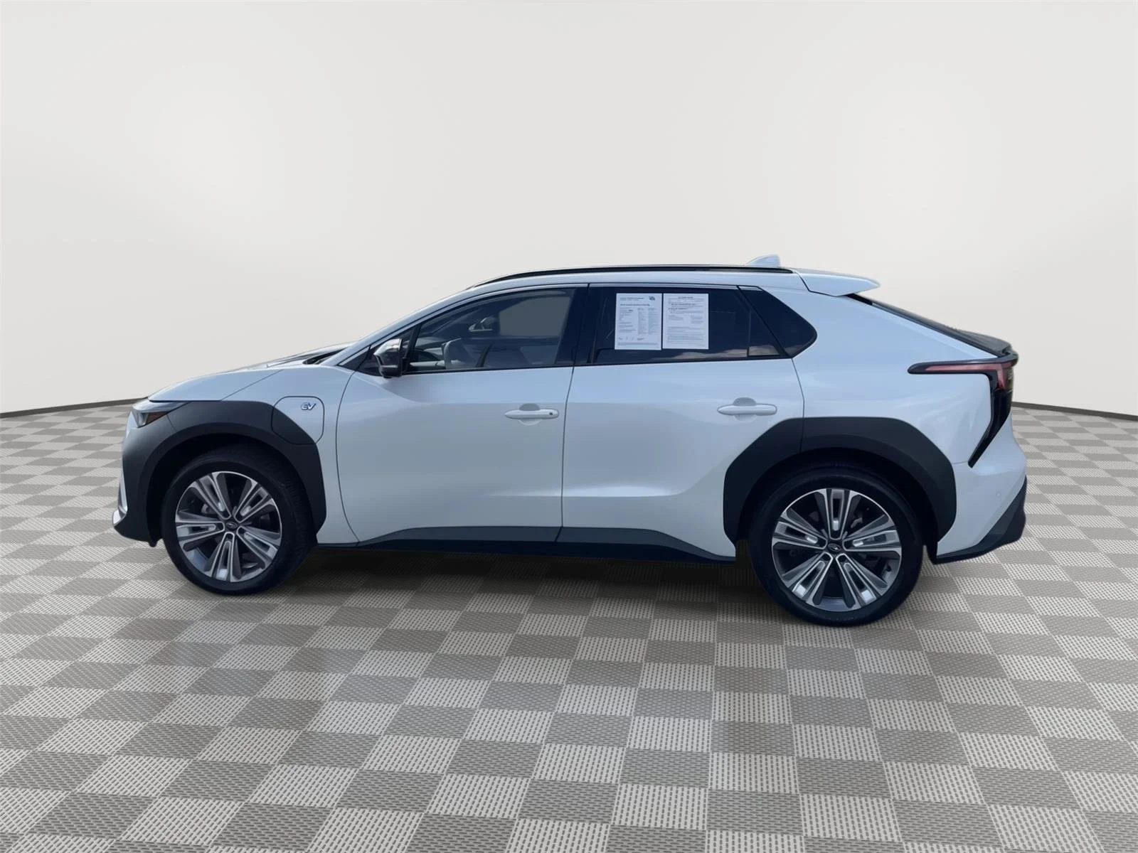 Certified Used 2023 Cosmic White Pearl Subaru Touring image 12