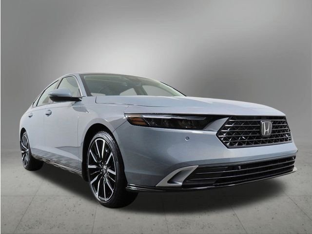 New 2026 Urban Gray Pearl Honda Touring image 7