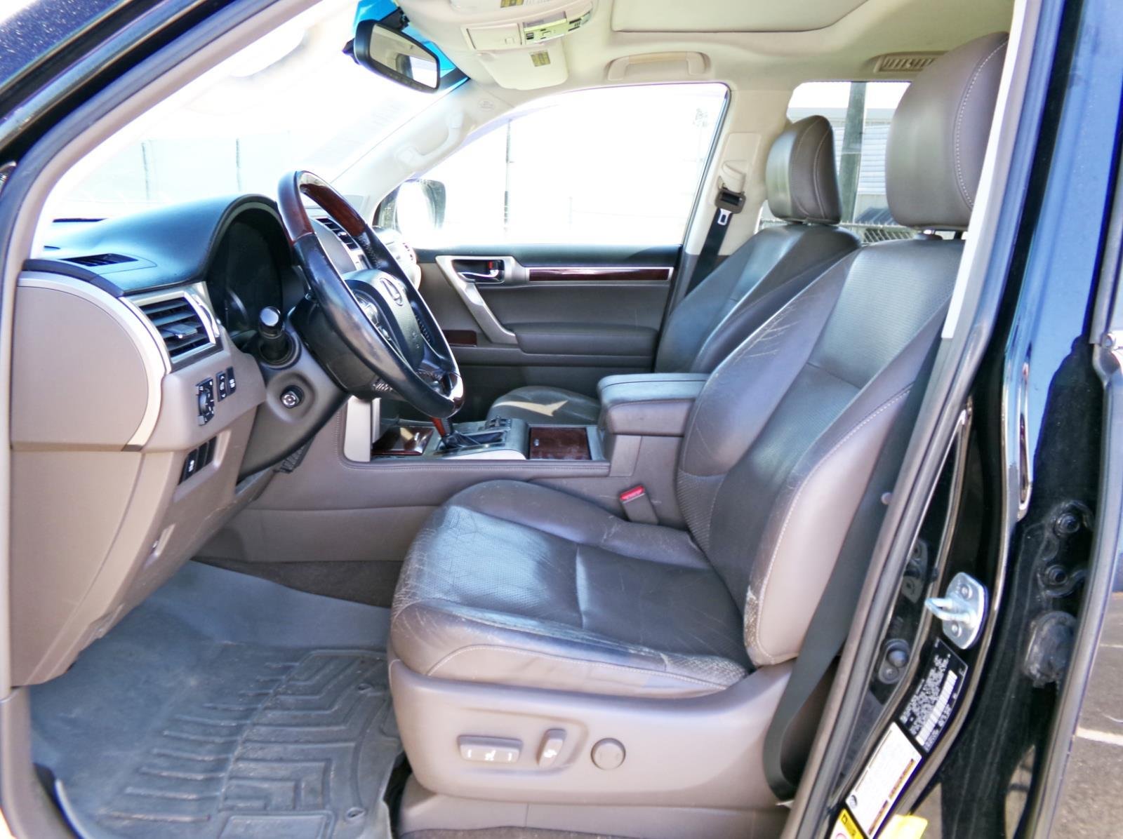 2013 Lexus GX Base - Photo 9
