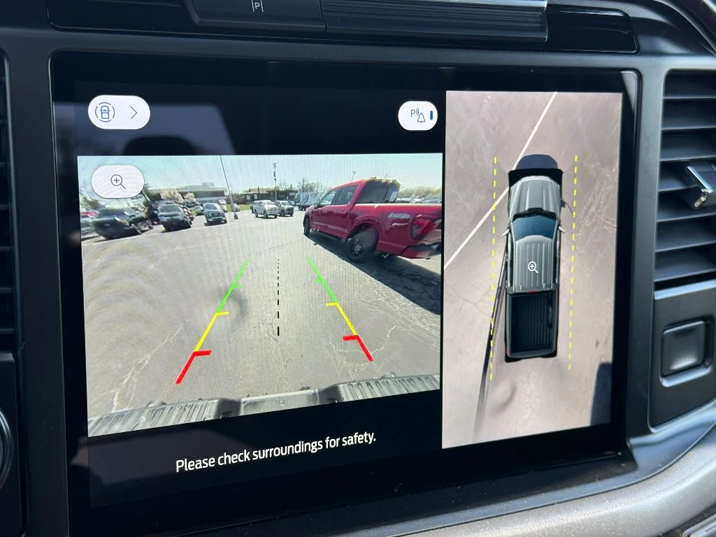 2025 Ford F-150 XLT - Photo 18