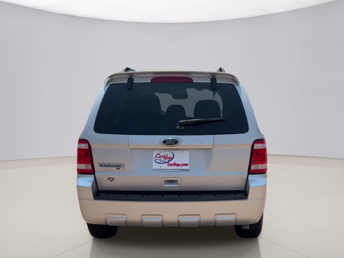 Used 2010 Silver Ford XLT image 4