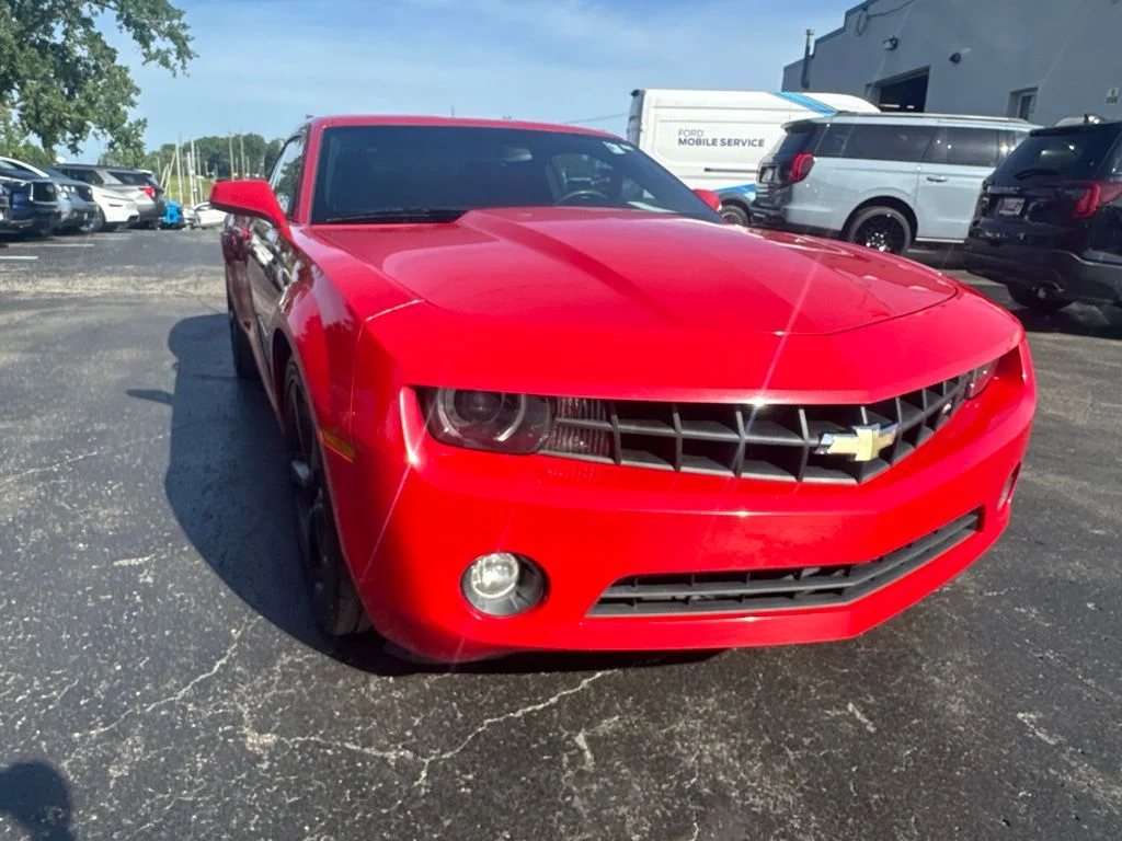 Used 2013 Red Chevrolet 1LT image 31
