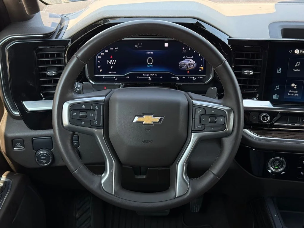 Used 2023 Blue Chevrolet LT image 21