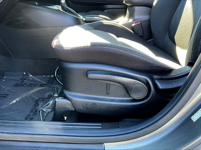 Used 2019 Gray Kia Base image 24