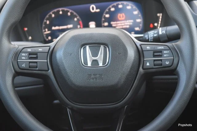 New 2026 Crystal Black Pearl Honda SE image 14