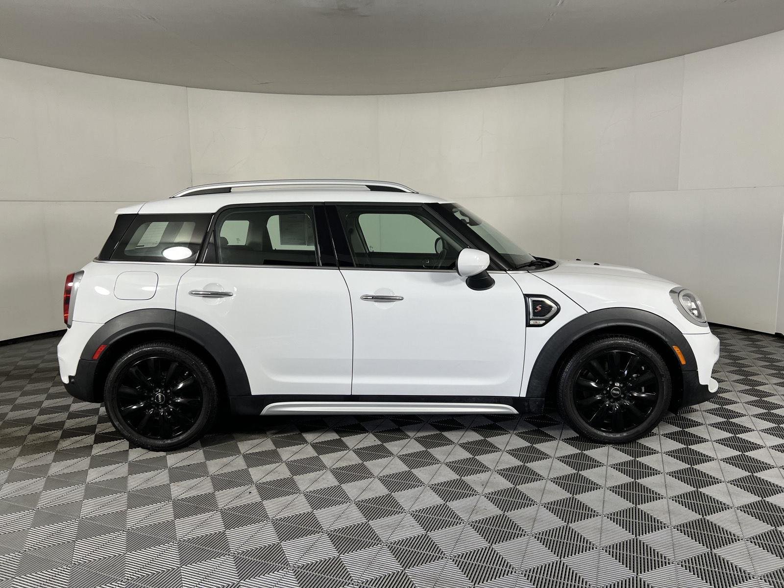 Used 2020 Light White MINI Cooper S image 22